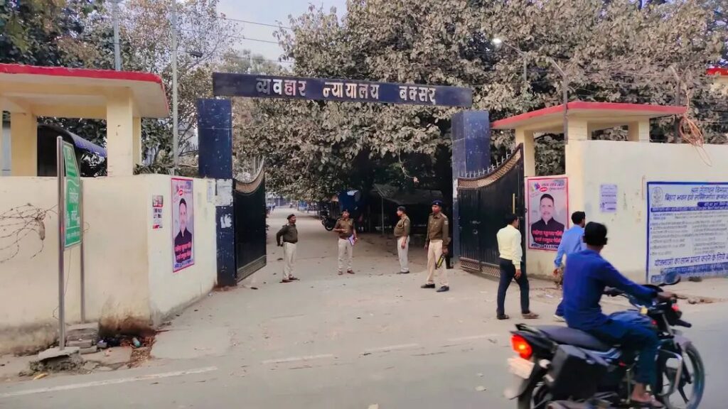 दुल्हन को जयमाल स्टेज पर गोली मारने वाले प्रेमी ने किया कोर्ट में आत्मसमर्पण